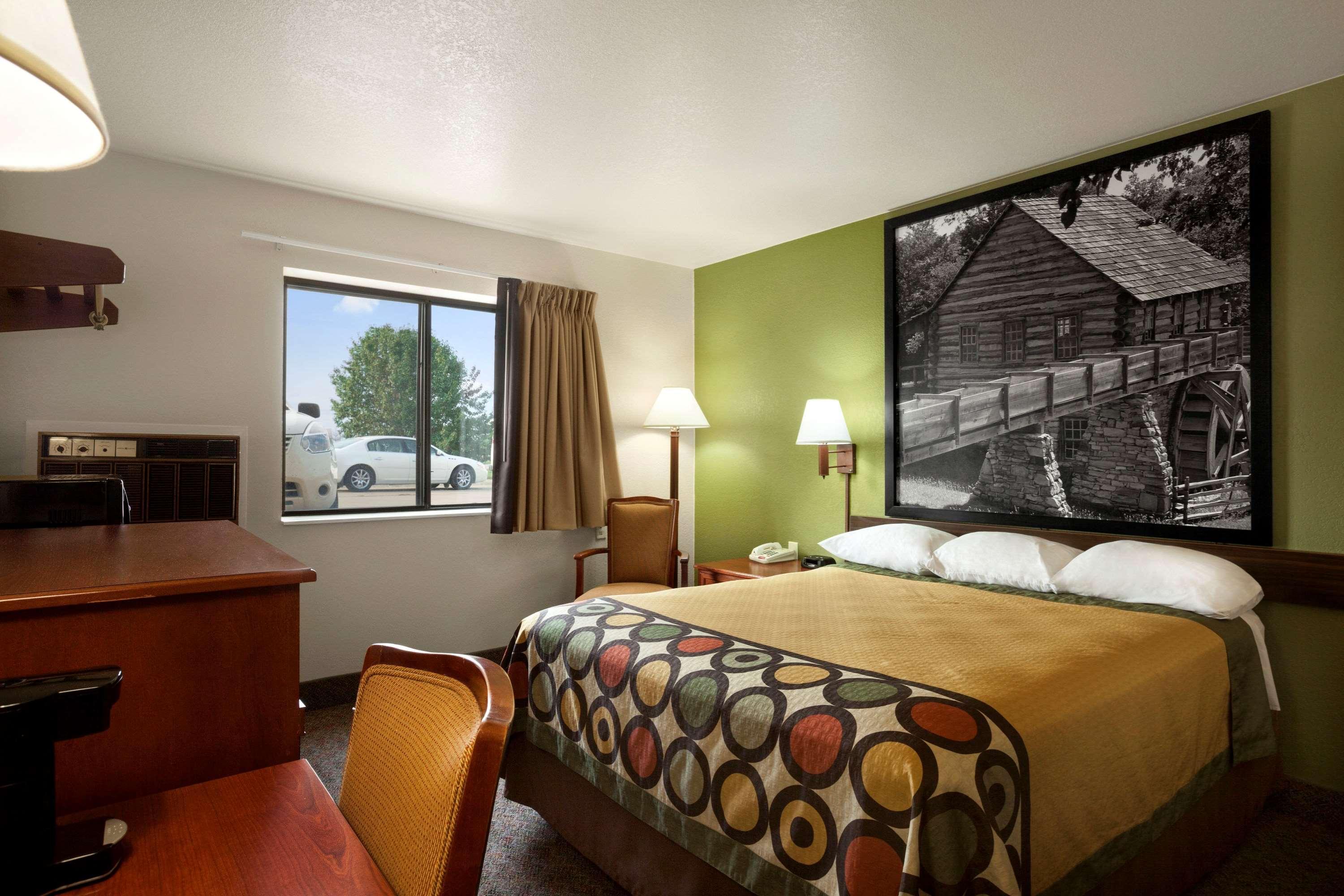 Super 8 By Wyndham Macon Motel Eksteriør bilde