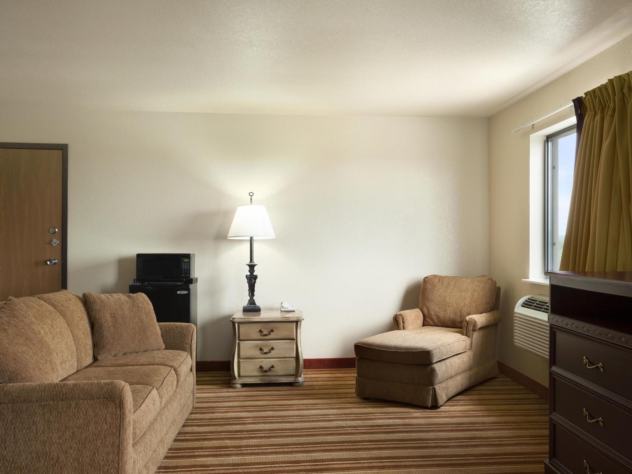 Super 8 By Wyndham Macon Motel Eksteriør bilde